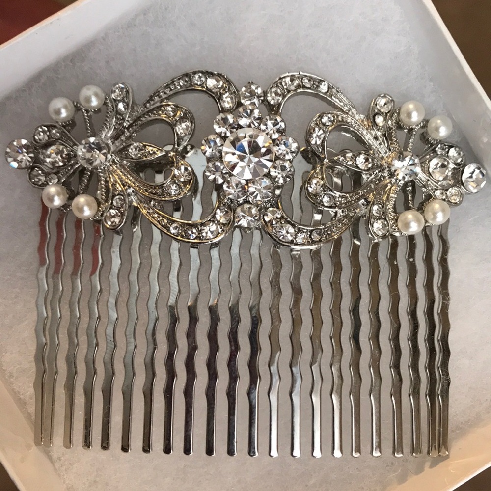 Bridal hair pin